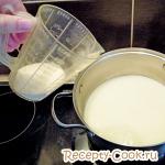 Semolina porridge with milk - recipe, photo