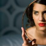 Women's self-esteem: how to regain self-esteem?