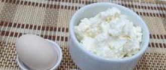 How to make curd mass with fruits from homemade cottage cheese