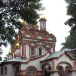 Църквата на Свети Николай Чудотворец на Берсеневка, в Горните градинари