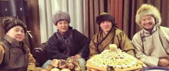 Tsagan Sar - Nowy Rok w Mongolii Nowy Rok w Mongolii, tradycje i zwyczaje