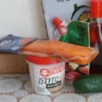 Rullid lõhe ja kurgiga - retsept fotoga Sushi forelliga
